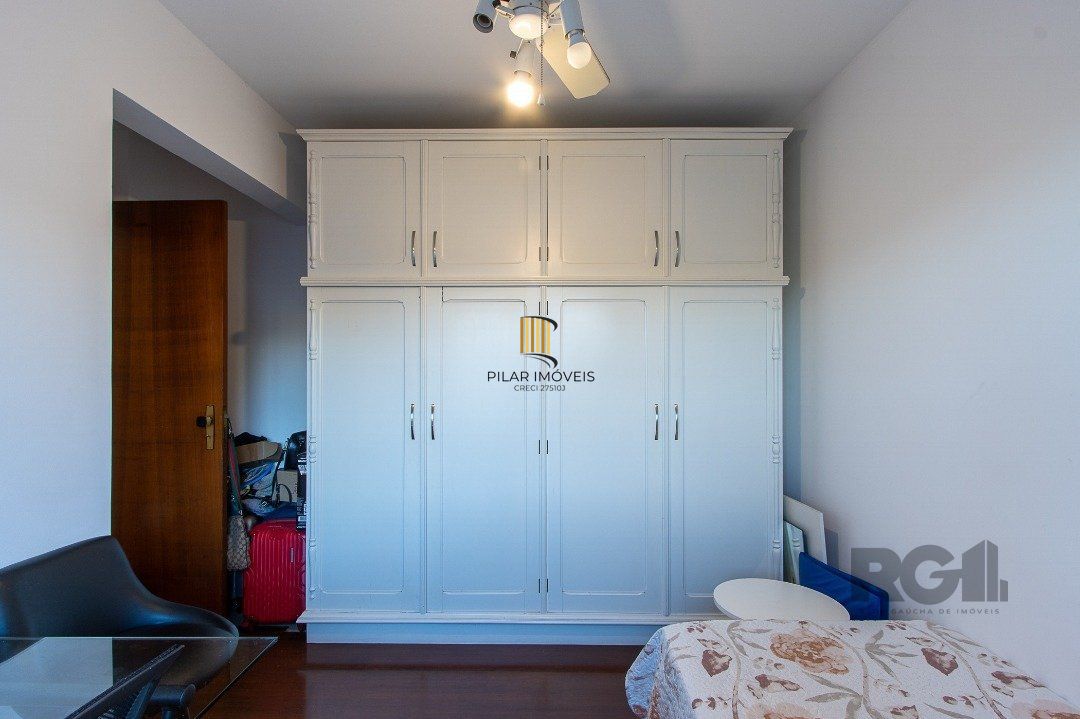 Apartamento 3 dormitórios no bairro Menino Deus