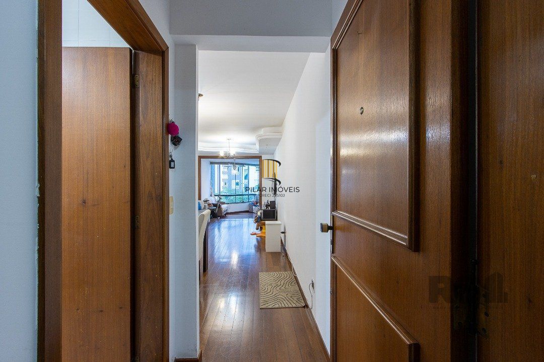 Apartamento 3 dormitórios no bairro Menino Deus