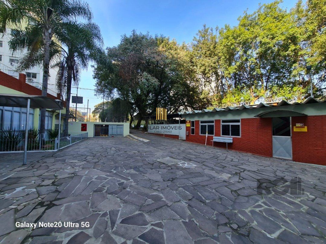 Apartamento 2 dormitórios no bairro Camaquã