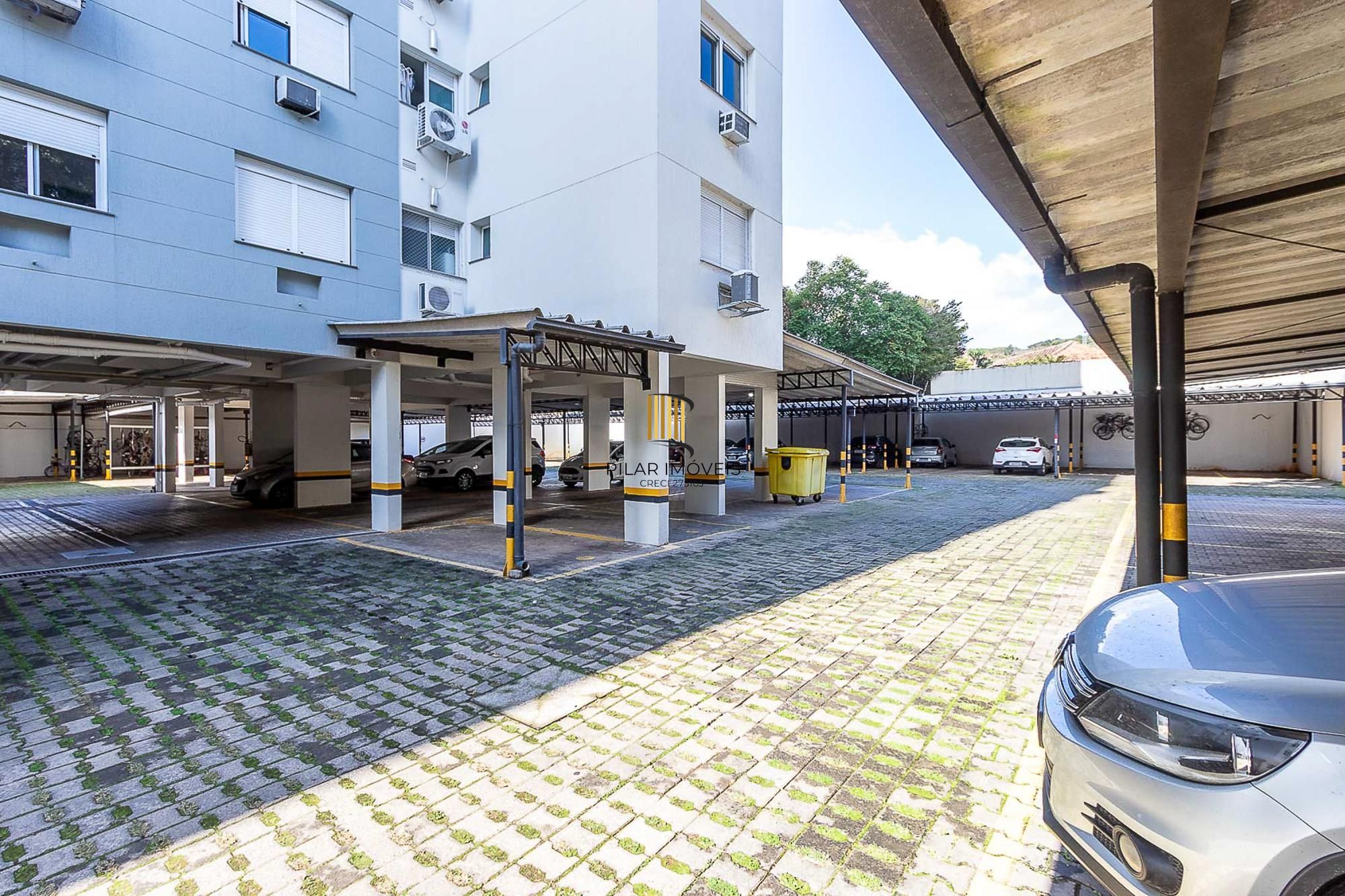 Apartamento de 3 dormitórios, 1 suíte e 2 vagas escrituradas no bairro Tristeza.