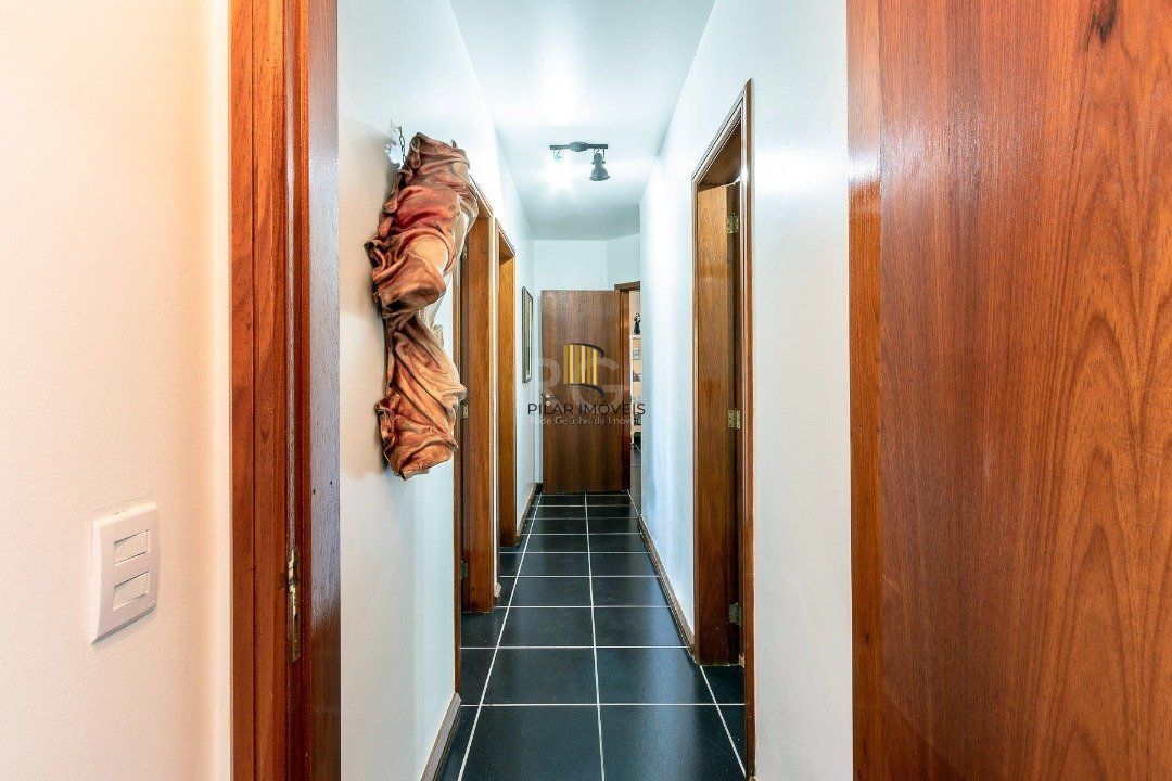 Apartamento para Venda - 153m², 3 dormitórios, sendo 1 suites, 2 vagas - Atlântida