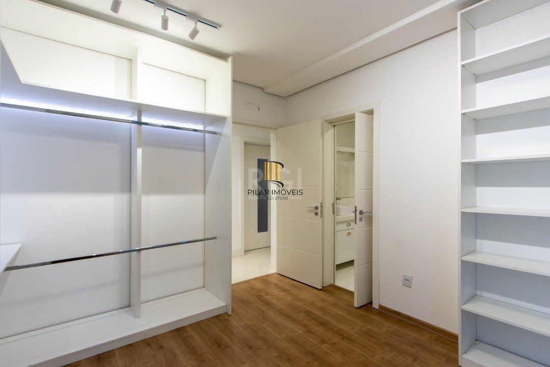 Apartamento 4 Dormitório(s) Bairro Vila Assunção