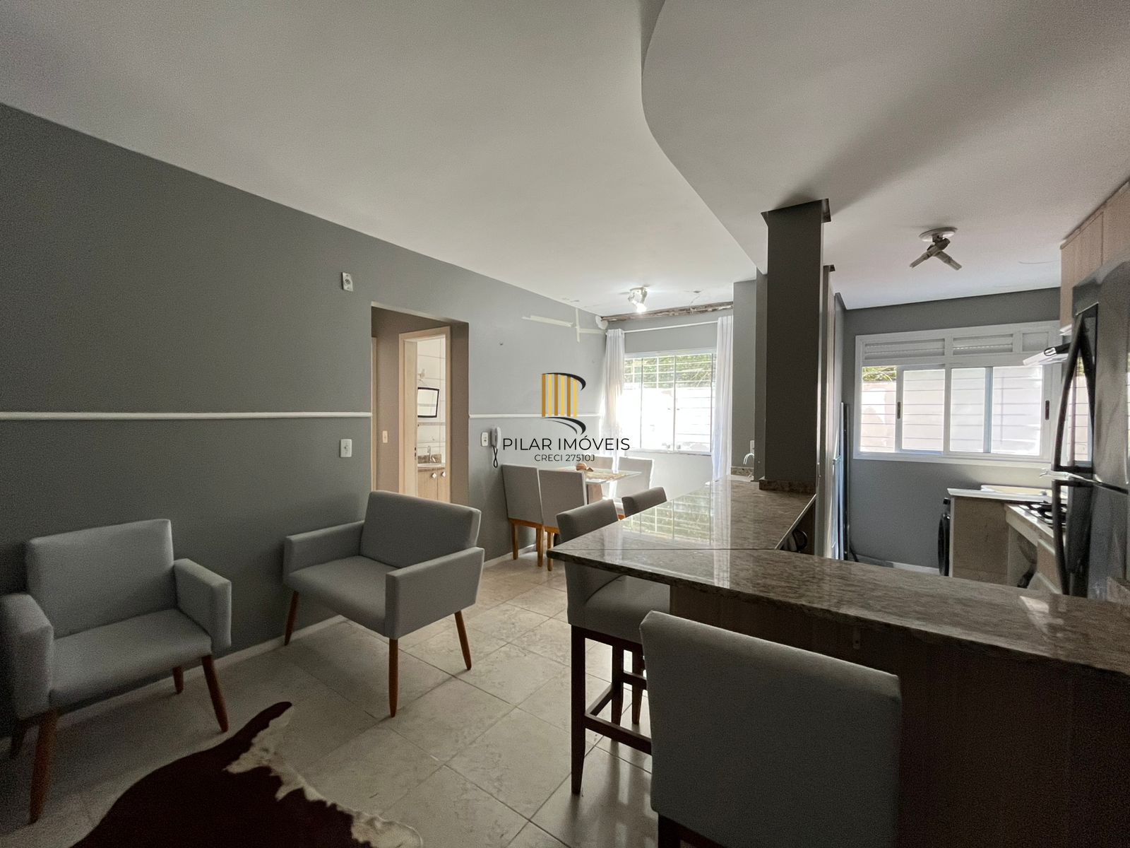 Apartamento térreo 2 dormitórios mobiliado I Bairro Ipanema