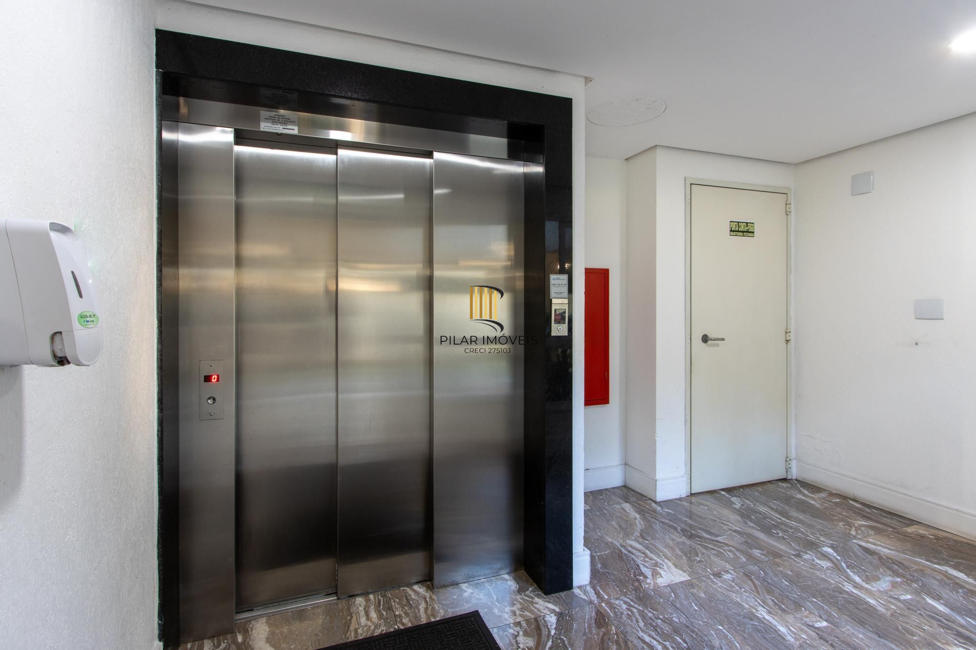 Apartamento 2 dormitórios no bairro Ipanema