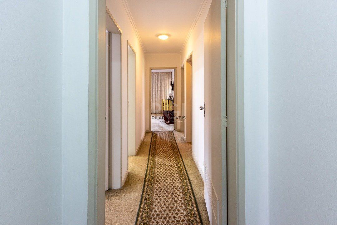 Casa para Venda - 280m², 4 dormitórios, sendo 1 suites, 3 vagas - Vila Assunção