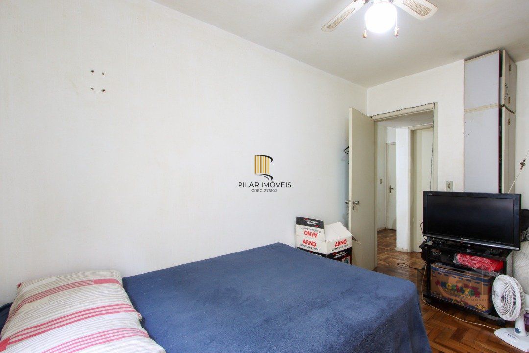 Apartamento com 1 dormitório no bairro Cristal.