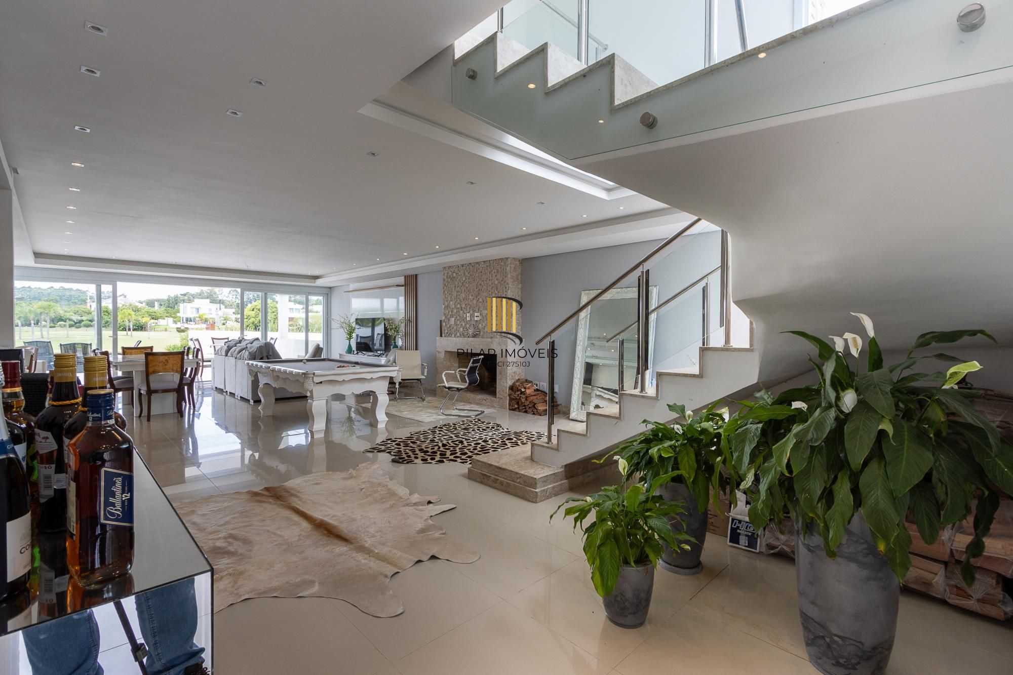 Excelente Casa à Venda no Condomínio Terra Ville