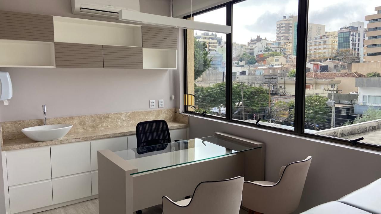 Sala Comercial 1 dormitório no bairro Auxiliadora