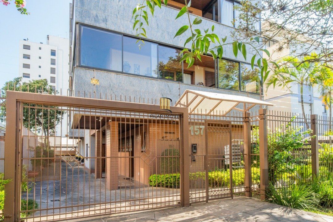 Apartamento amplo de 191m² privativos reformado