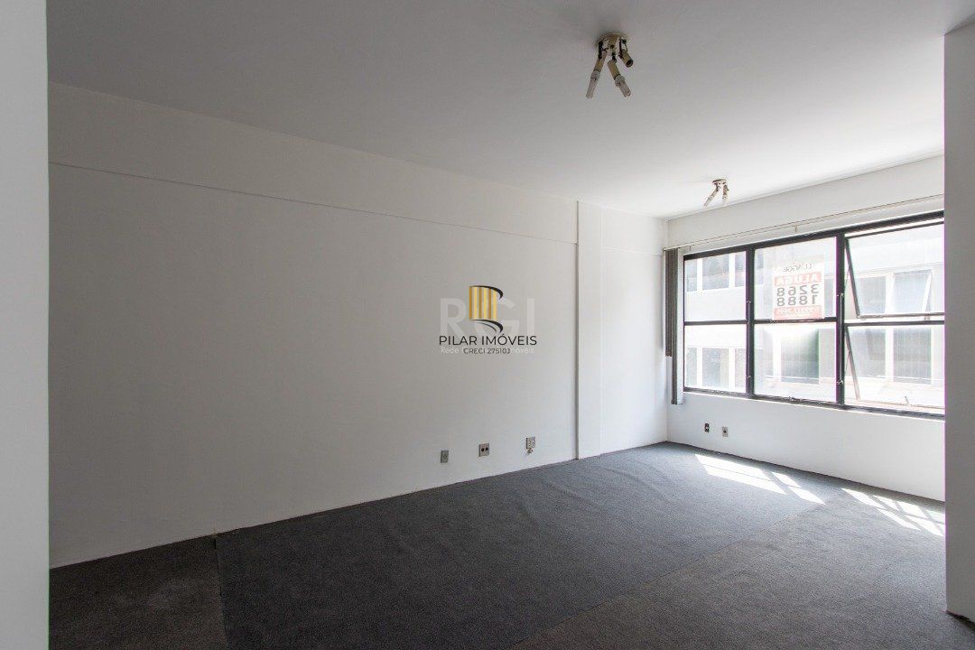 Conjunto/Sala para Venda - 31m², 0 dormitórios, Tristeza
