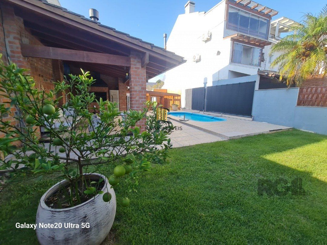 Casa 2 dormitórios no bairro Espírito Santo