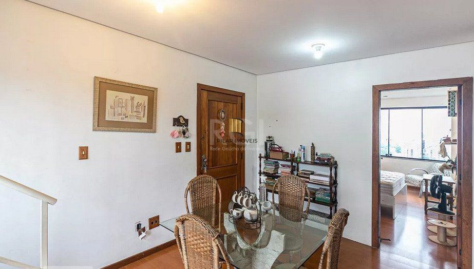 Cobertura para Venda - 207m², 3 dormitórios, sendo 1 suites, 2 vagas - Santa Tereza