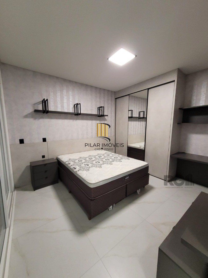 Casa de Condomínio 4 dormitórios no bairro Atlântida