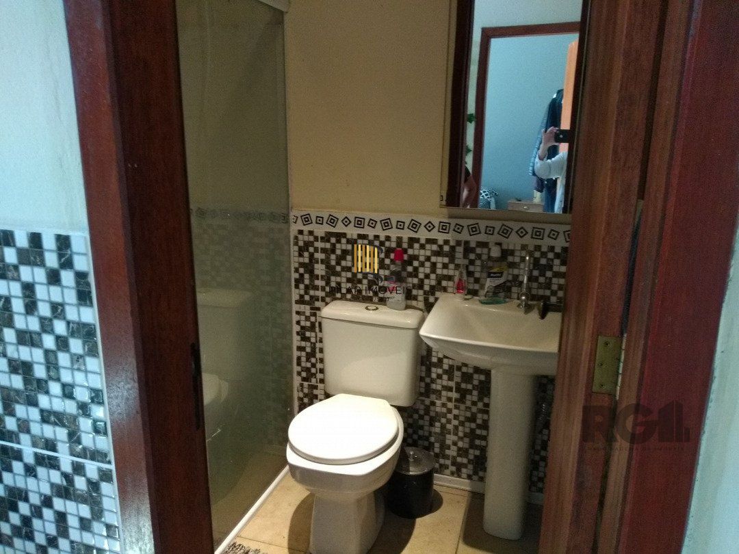 Casa 4 dormitórios no bairro Espírito Santo