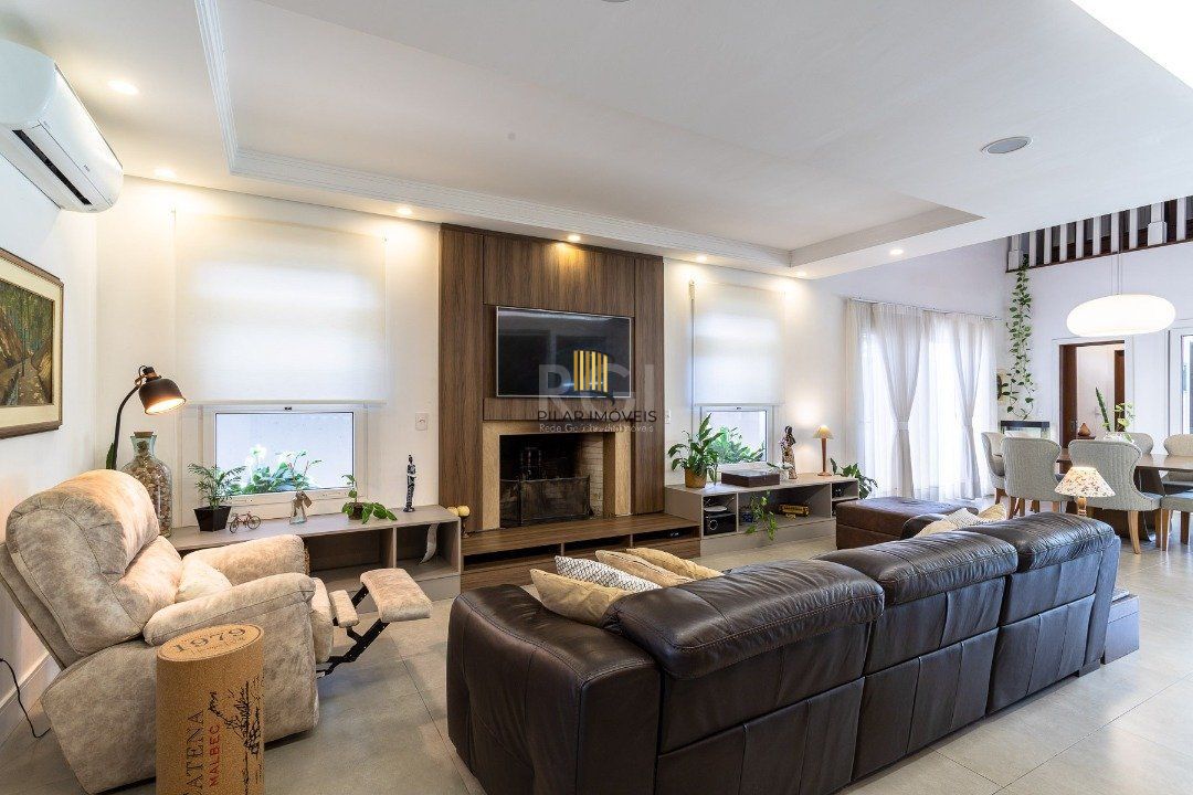 Casa Condominio para Venda - 340m², 4 dormitórios, sendo 4 suites, 4 vagas - Terra Ville