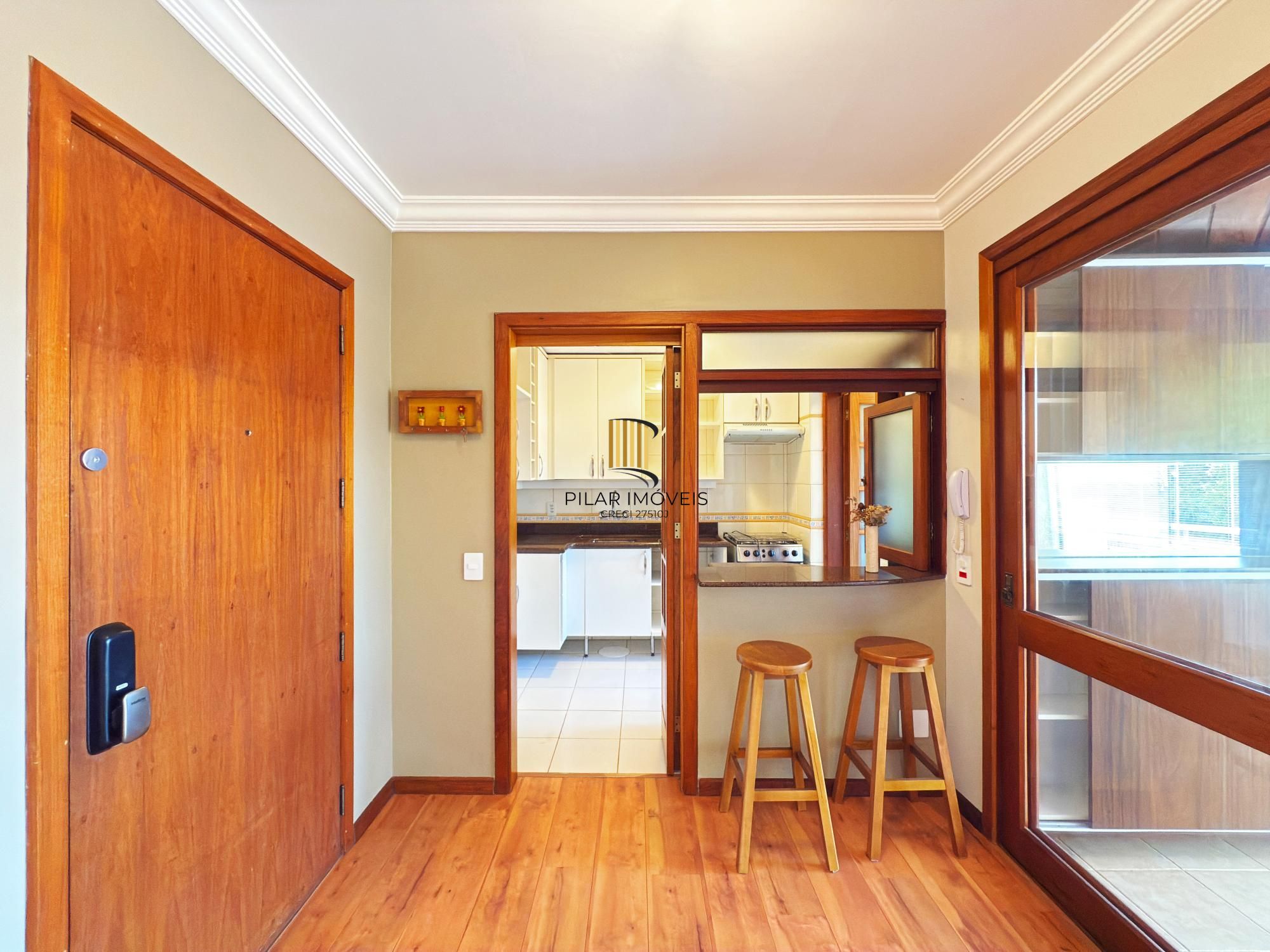 Apartamento desocupado, 2 quartos (1 suite), 2 vagas - Bairro Tristeza