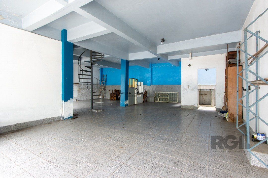 Casa 3 dormitórios no bairro Nonoai