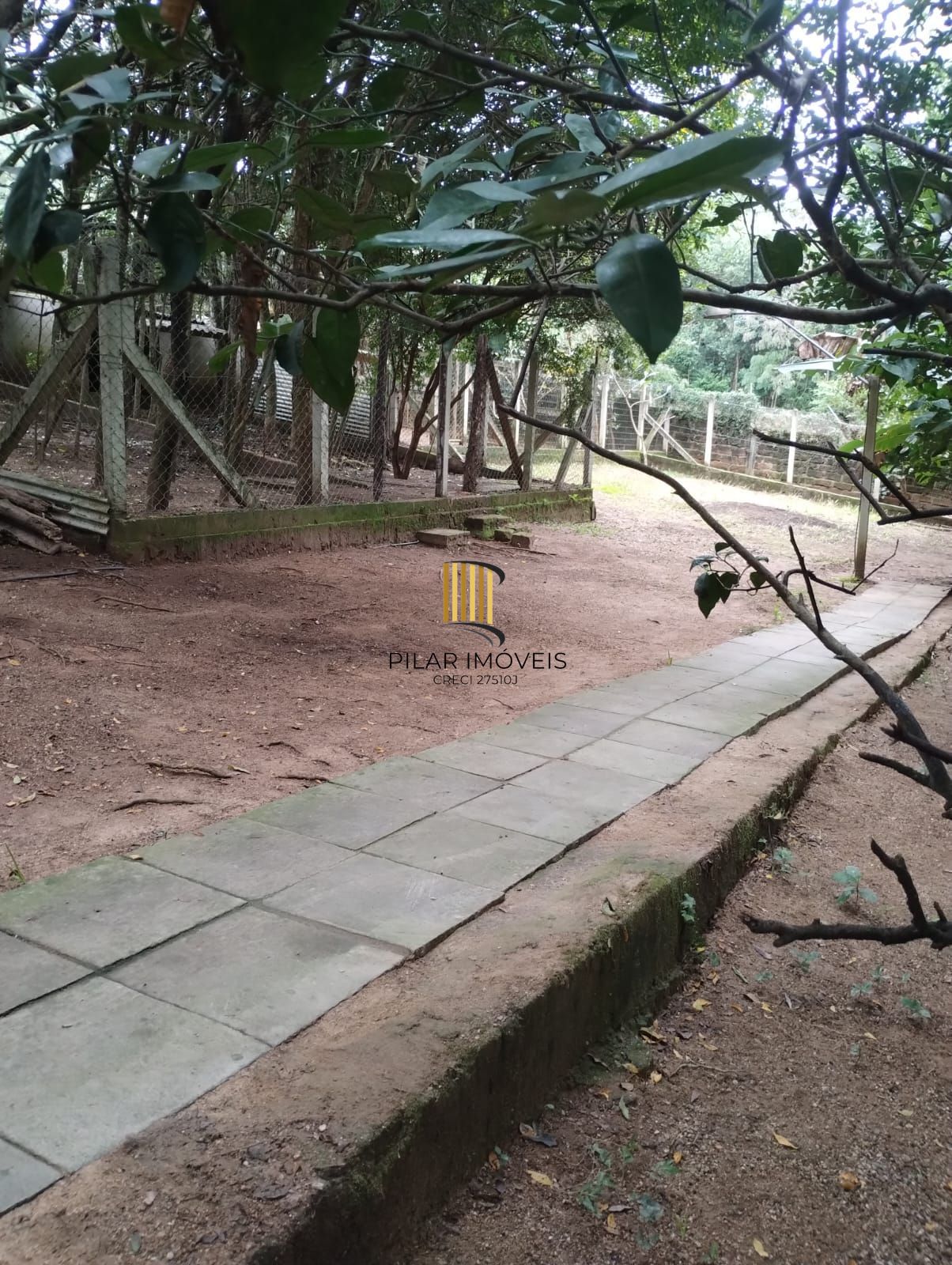 Chácara 2 dormitórios no bairro Hípica