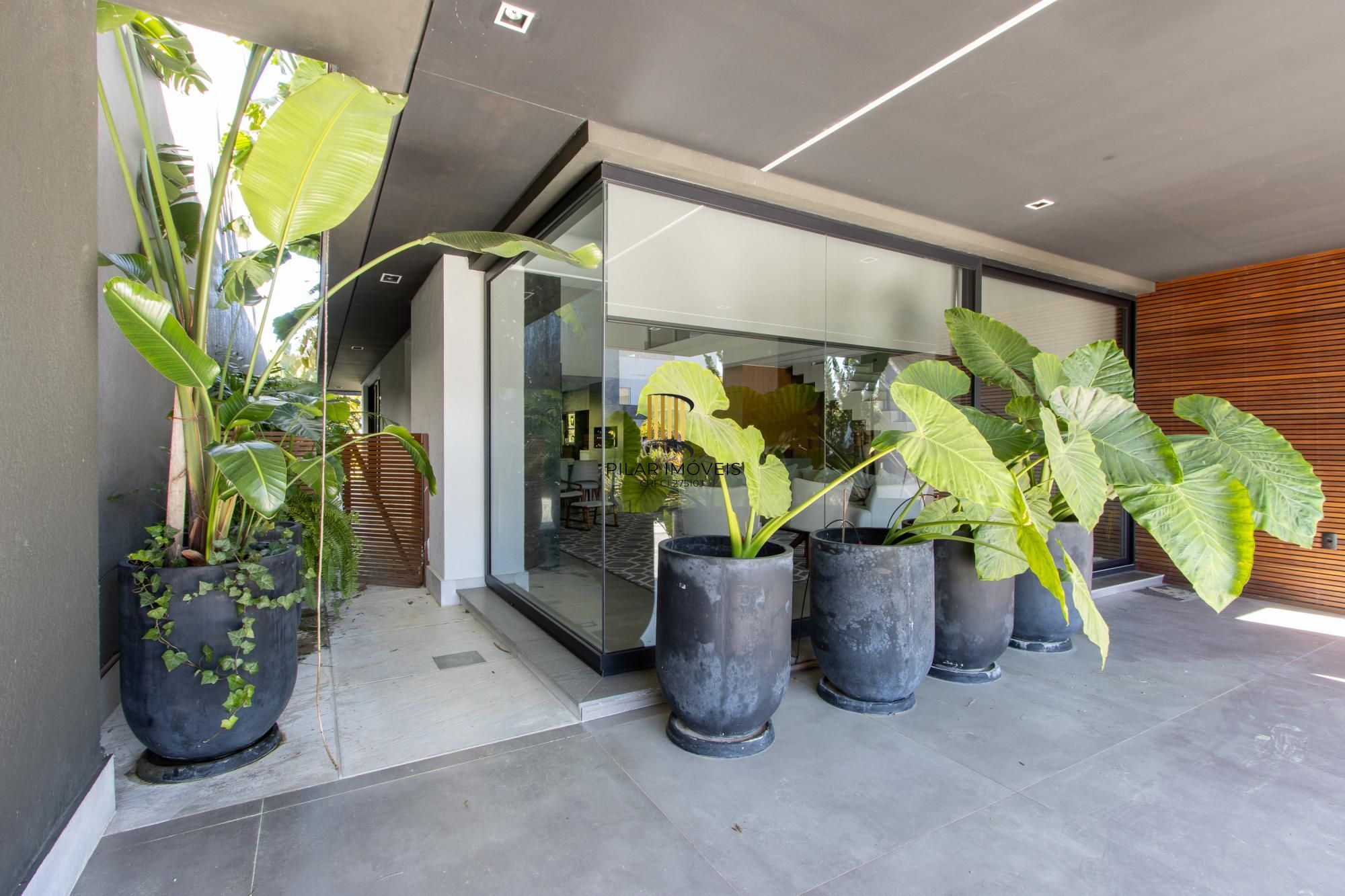 Casa de Condomínio 3 dormitórios no bairro Belém Novo