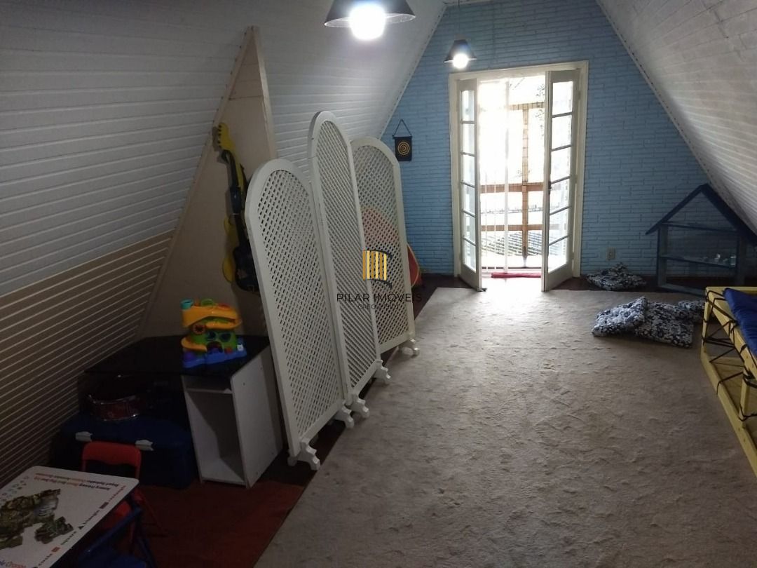 Casa para Venda - 200m², 4 dormitórios, sendo 1 suites, 4 vagas - Ipanema