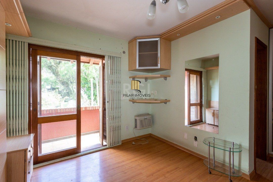 Casa para Venda - 178m², 3 quartos, 1 suite, 2 vagas - Jardim Isabel