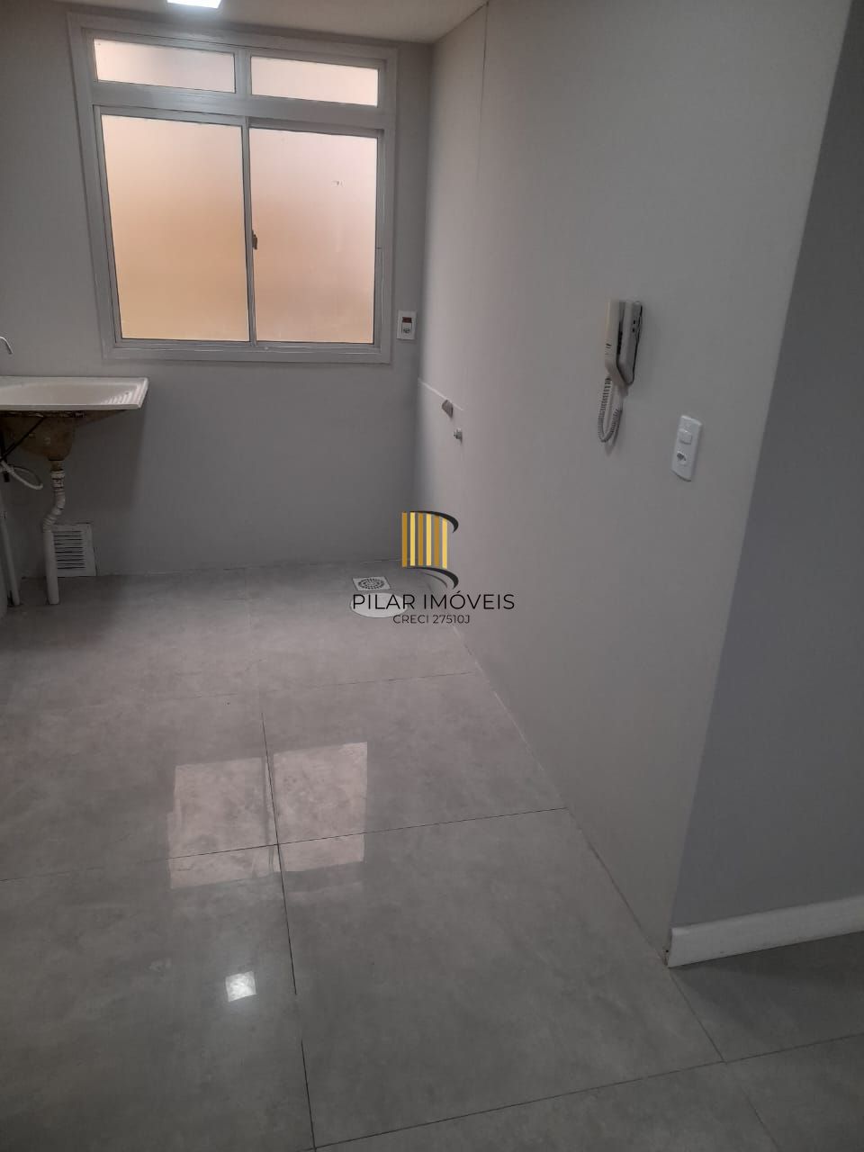 Apartamento 2 dormitórios no bairro Lomba do Pinheiro