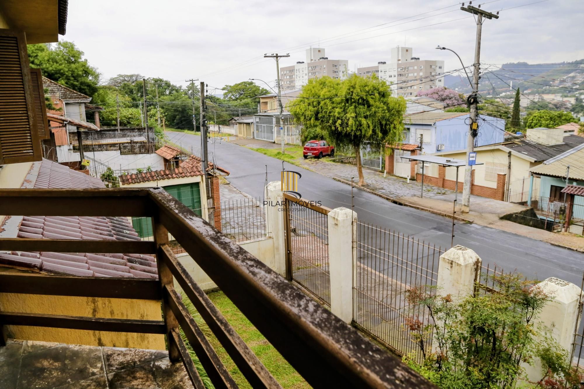 Casa 3 dormitórios no bairro Nonoai
