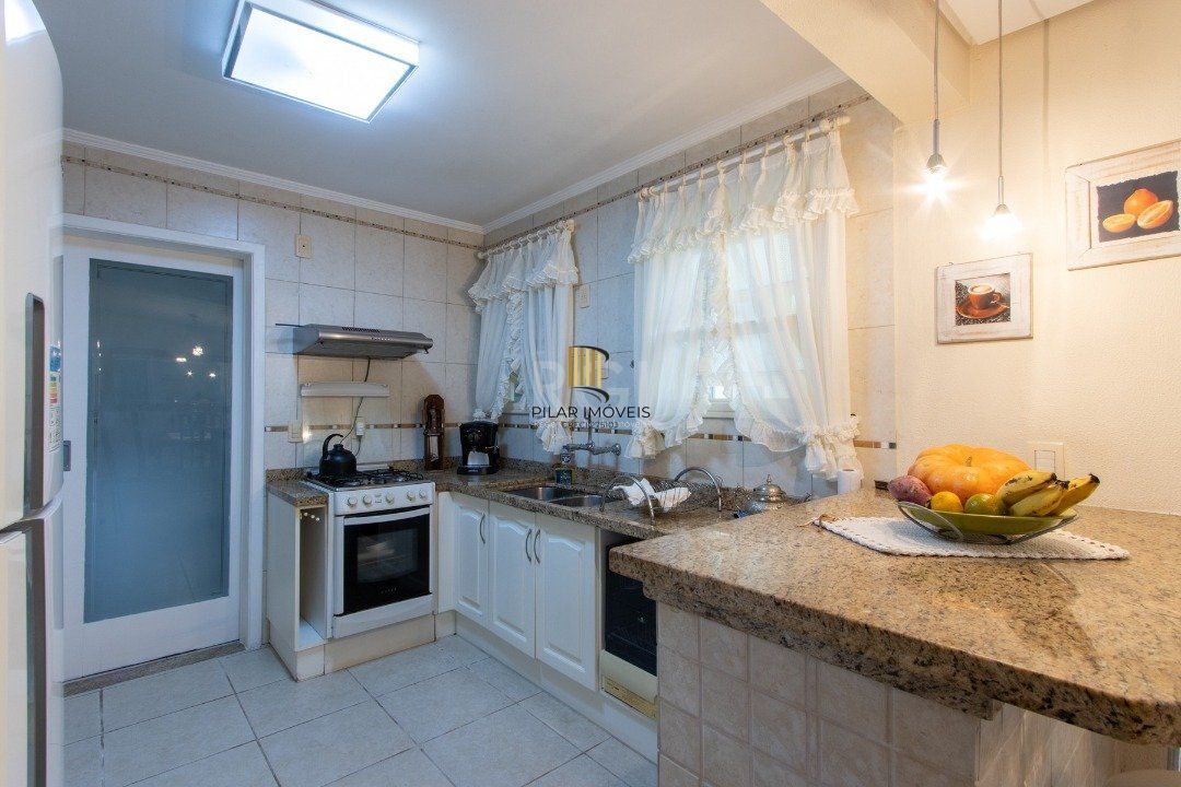 Casa de Condomínio 3 dormitórios no bairro Vila Conceição