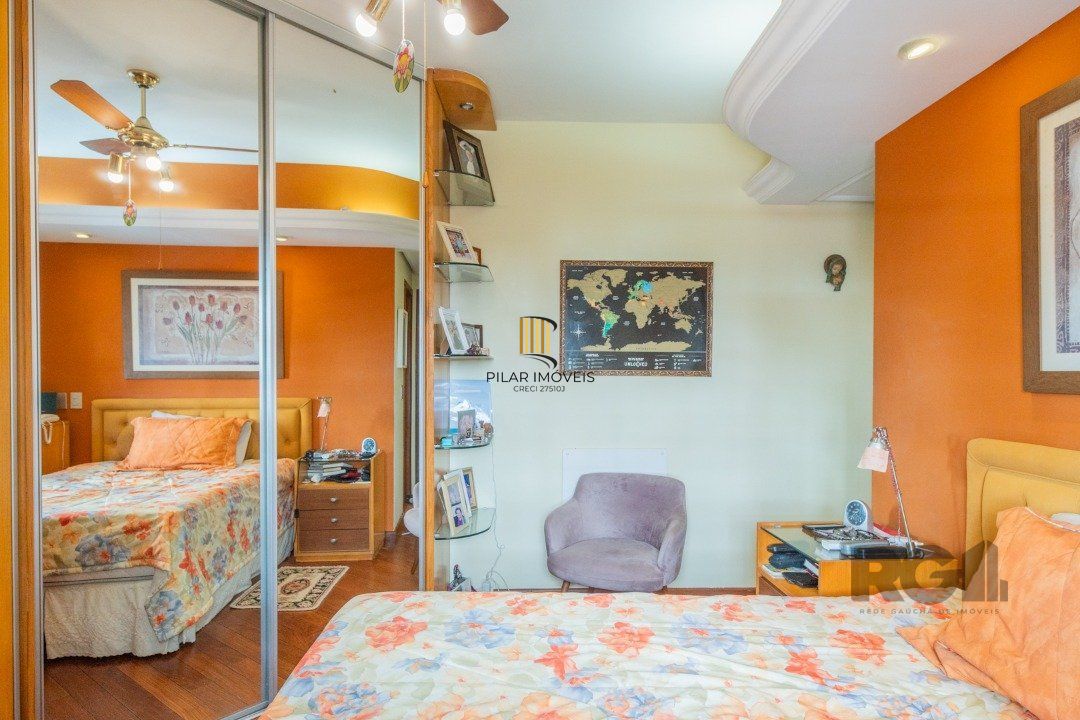 Apartamento amplo de 191m² privativos reformado