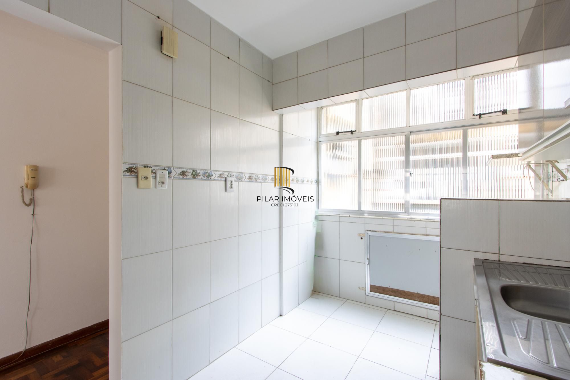 Apartamento com 2 dormitórios por 200.000,00
