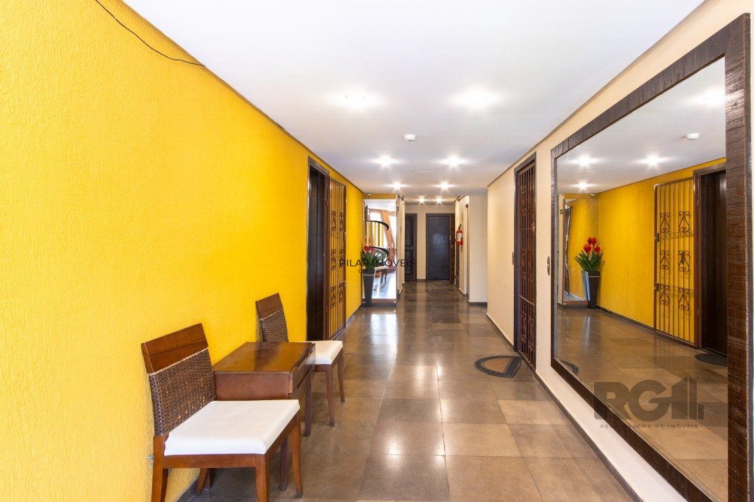 Apartamento 2 dormitórios no bairro Santo Antônio