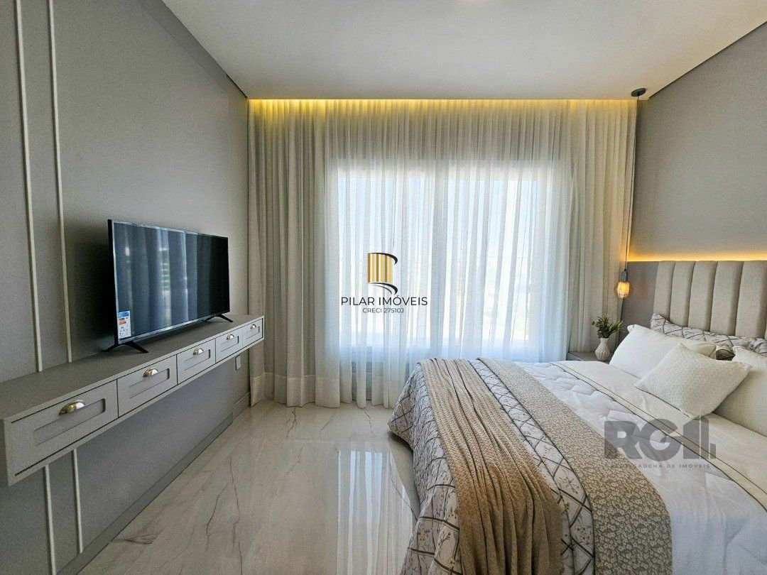 Sobrado Novo com 5 quartos em Condomínio Fechado com 207m² privativos