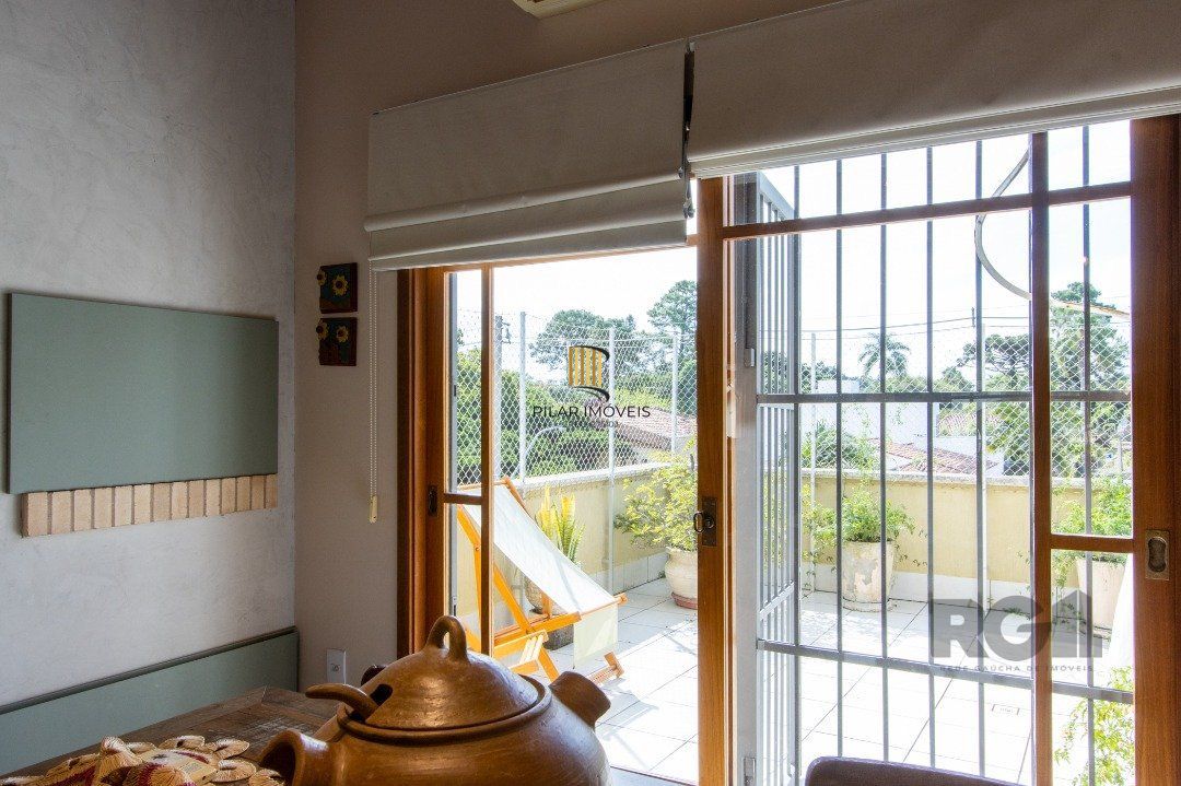 Casa de Condomínio 3 dormitórios no bairro Tristeza