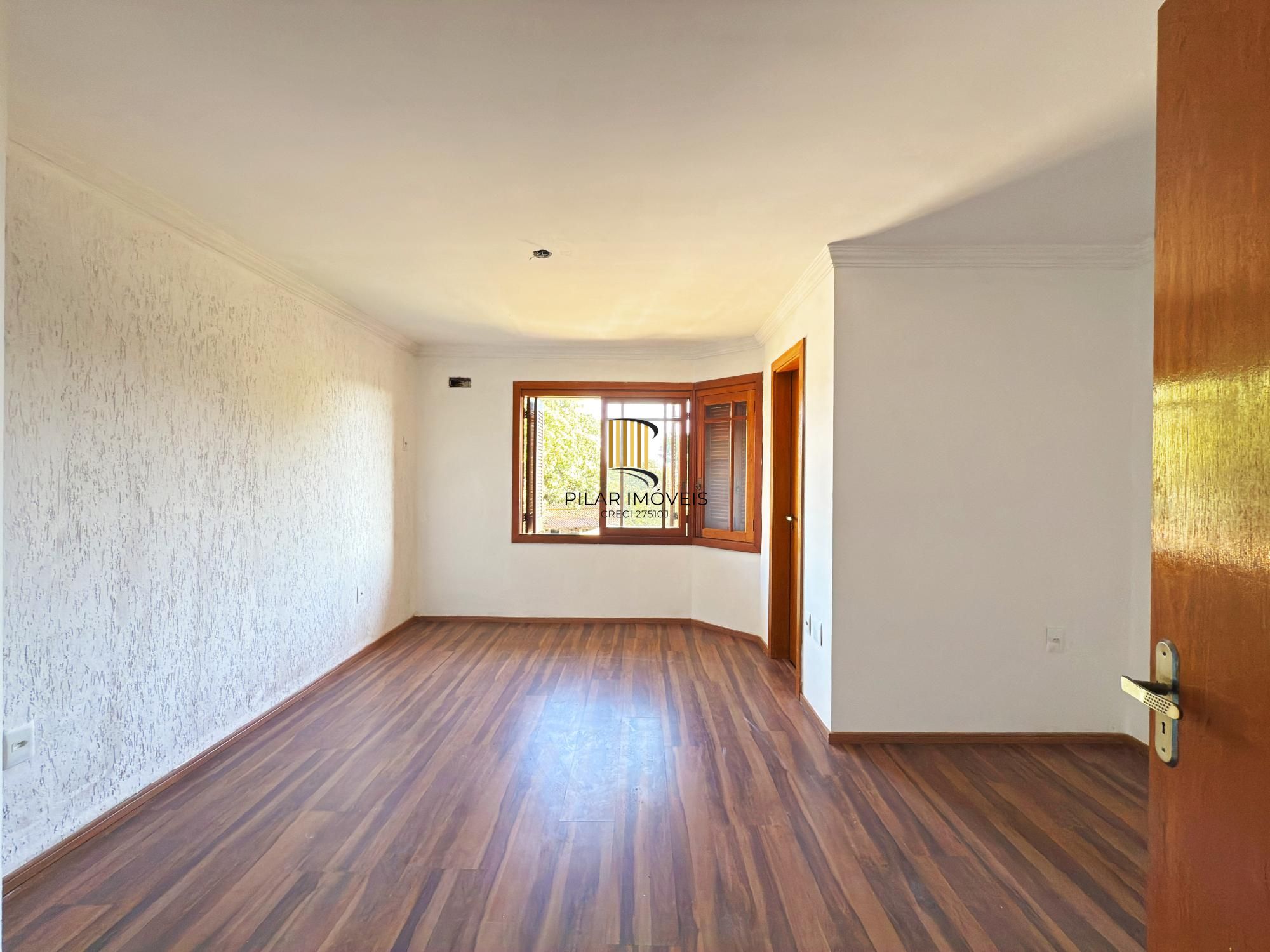 Casa em condomínio 3 dormitórios (2 suites), 3 vagas - Bairro Jardim Isabel