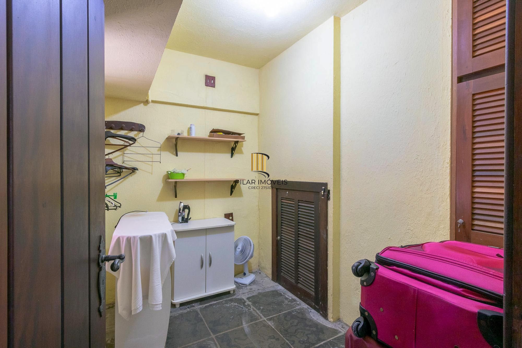 Casa de Condomínio 3 dormitórios no bairro Tristeza