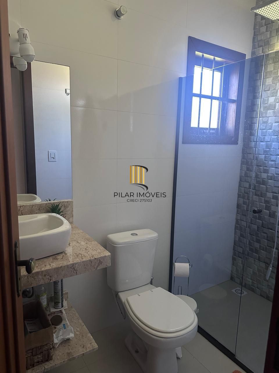 Casa térrea, 3 dormitórios, 1 suite - Arroio do Sal