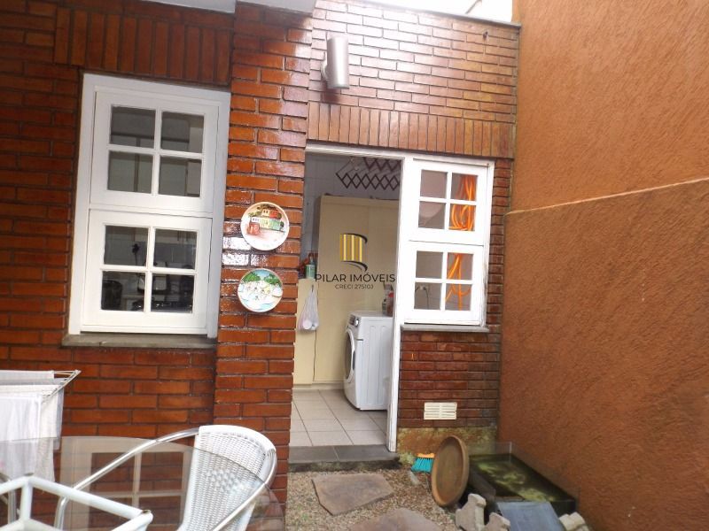 Casa Condominio para Venda - 350m², 4 dormitórios, sendo 1 suites, 2 vagas - Santa Tereza