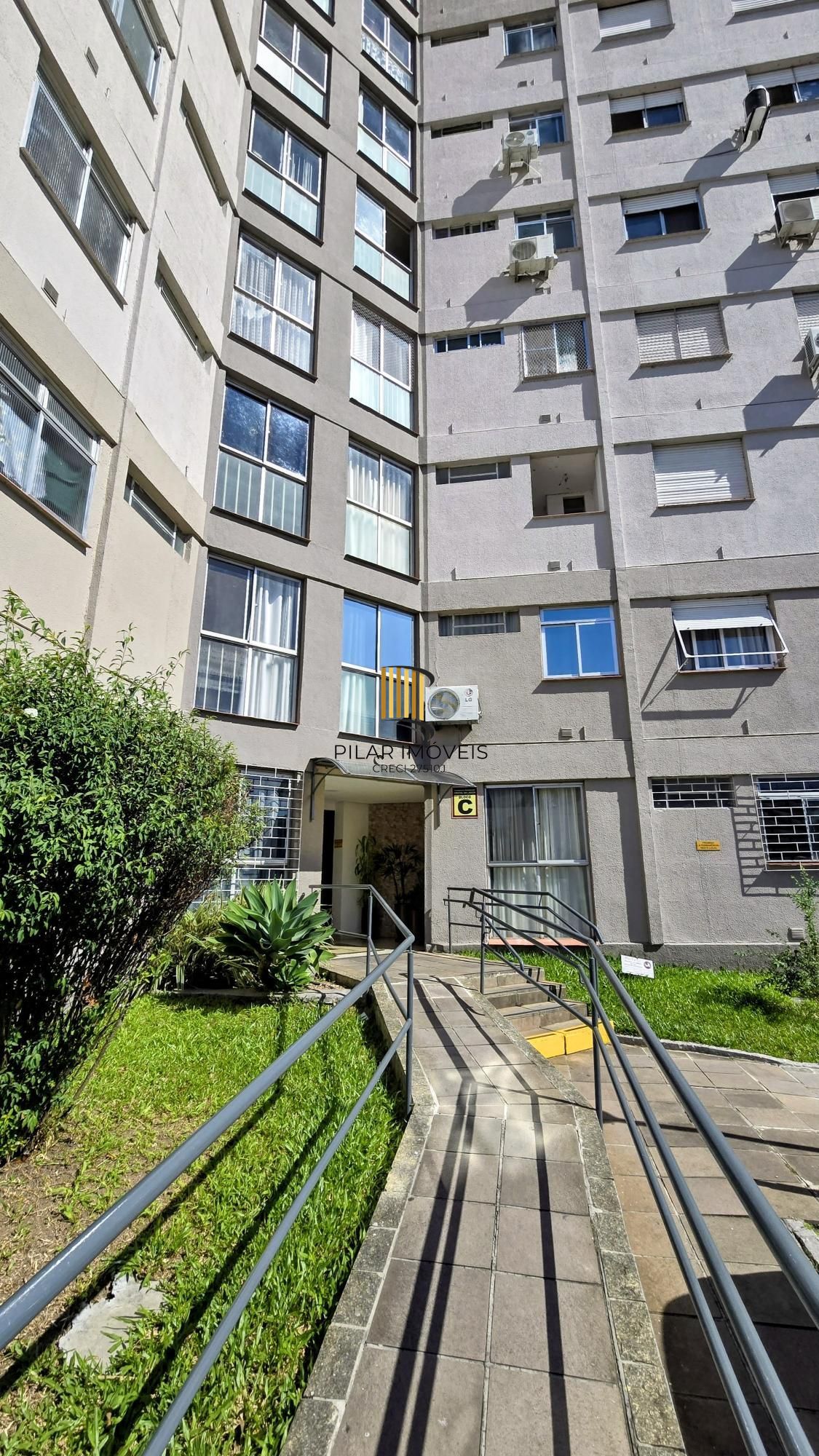 Apartamento para Venda - 59.35m², 2 dormitórios, 1 vaga - Cristal