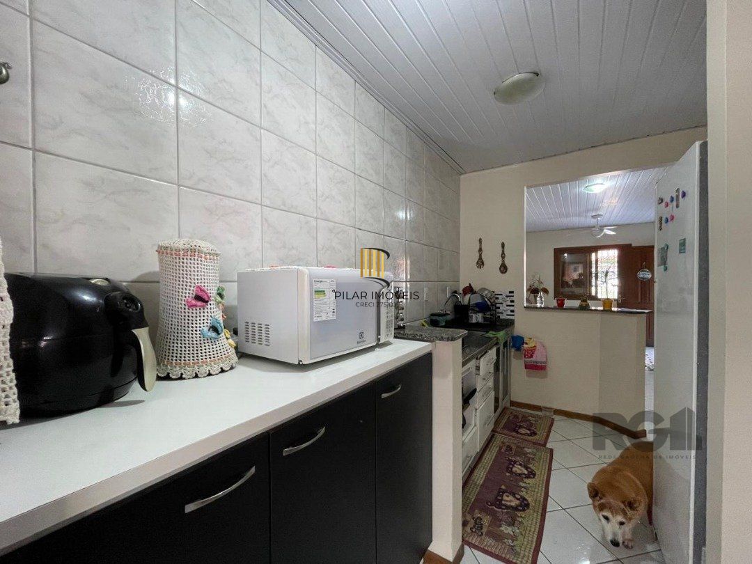 Casa 2 dormitórios no bairro Hípica