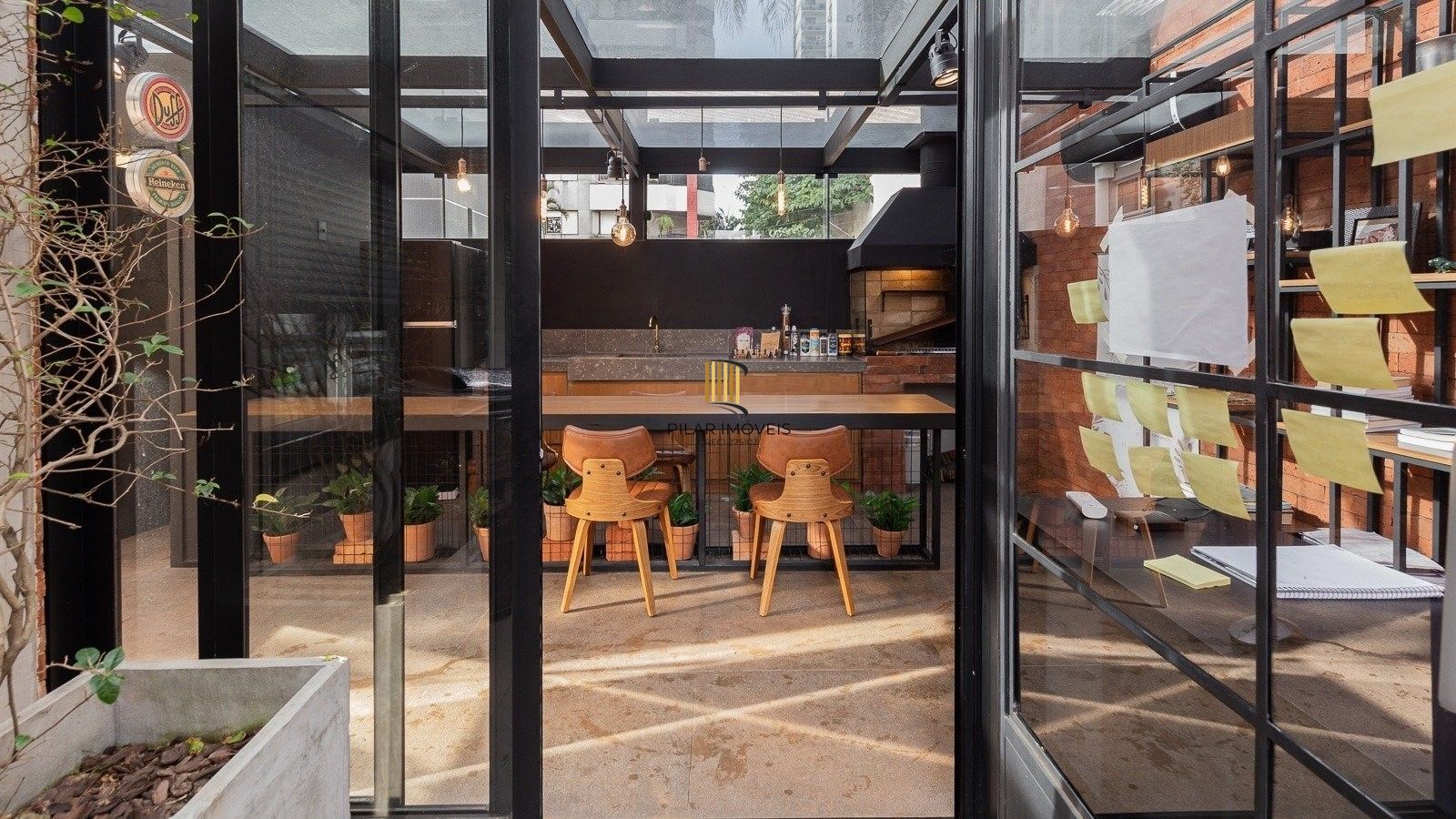 Apartamento Garden com 169m² e 2 dormitórios, 1 suíte, 2 vagas no bairro Petrópolis