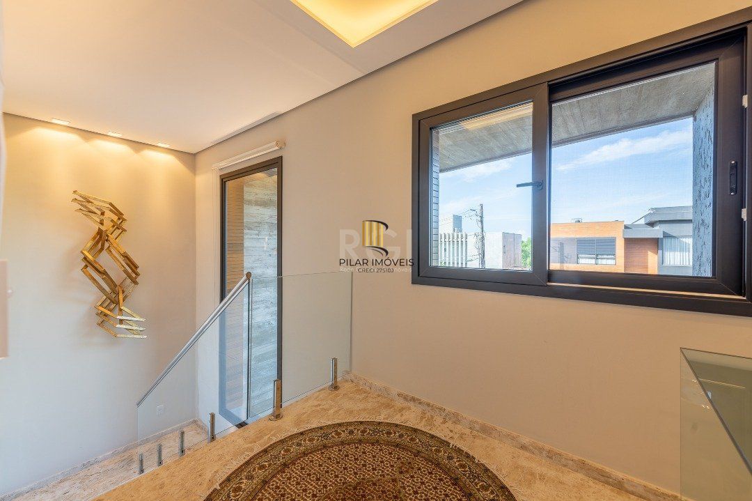 Casa de Condomínio 5 dormitórios no bairro Belém Novo