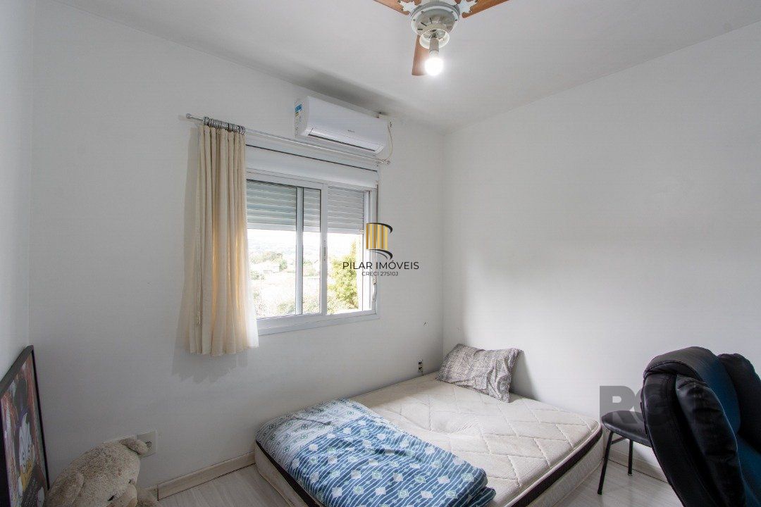 Casa 3 dormitórios no bairro Camaquã