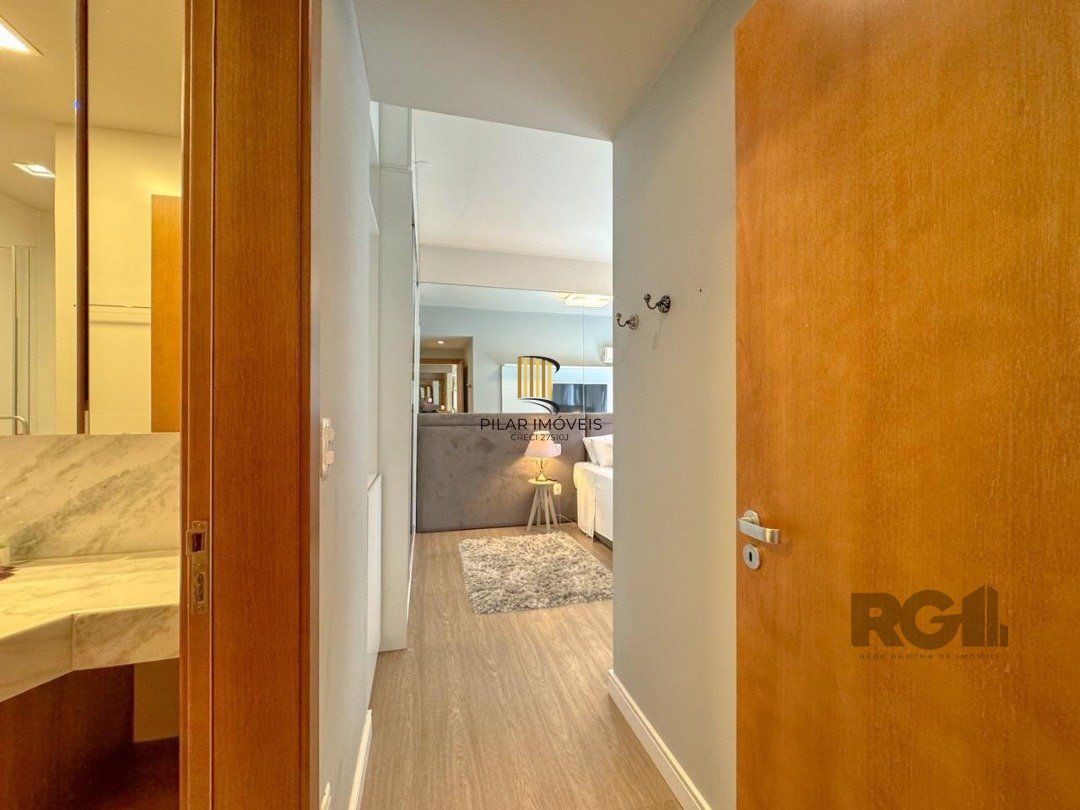 Apartamento 2 dormitórios no bairro Floresta