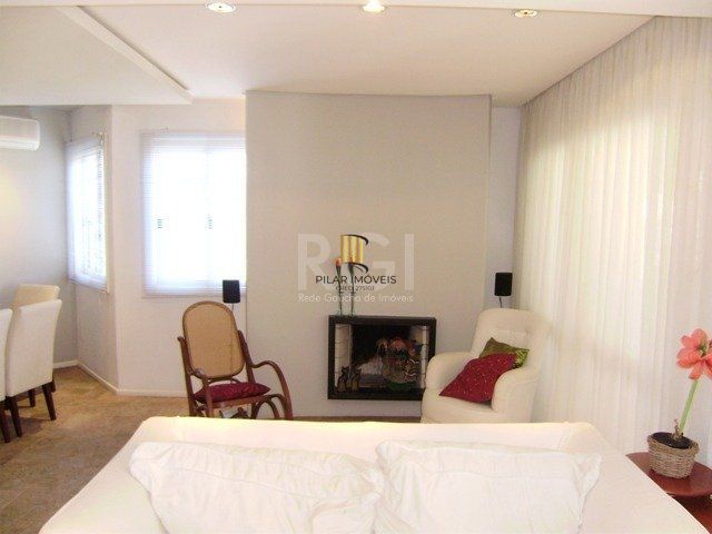 Apartamento 3 quartos (1 suite), 116m² privativos, 3 vagas de garagem - Bairro Tristeza