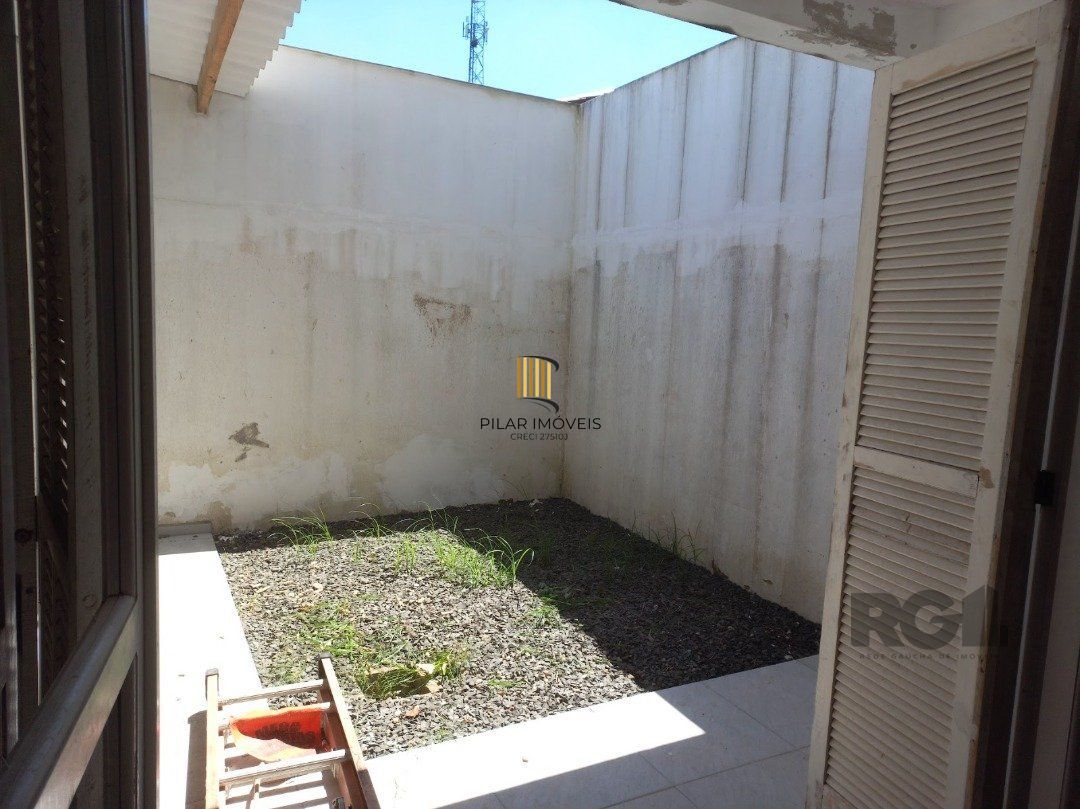 Casa para Venda - 254.27m², 3 dormitórios, 2 vagas - Vila Nova
