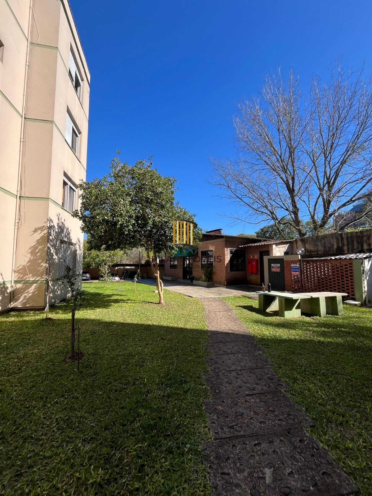 Apartamento no bairro Tristeza!!!