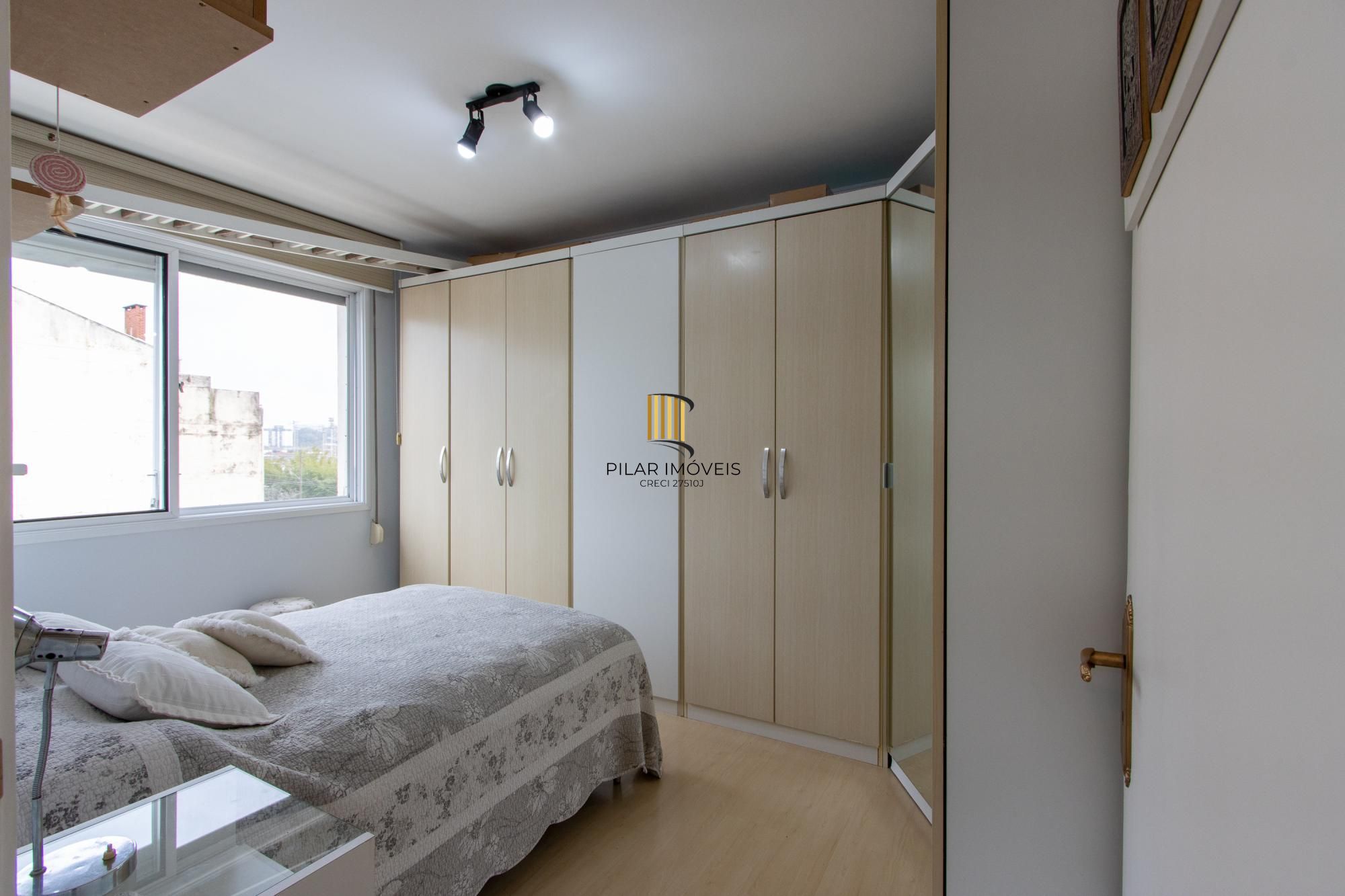 Apartamento 2 Dormitório(s) Bairro Cristal