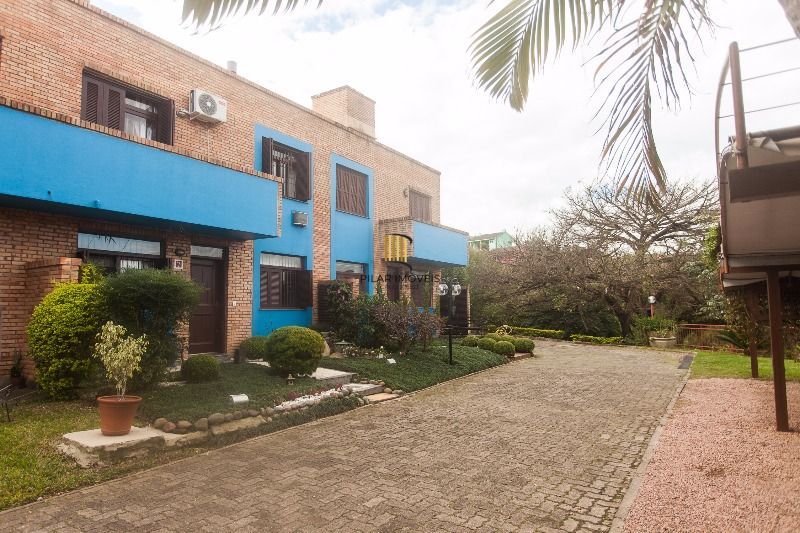 Casa Condominio para Venda - 170m², 3 dormitórios, sendo 1 suites, 2 vagas - Cavalhada
