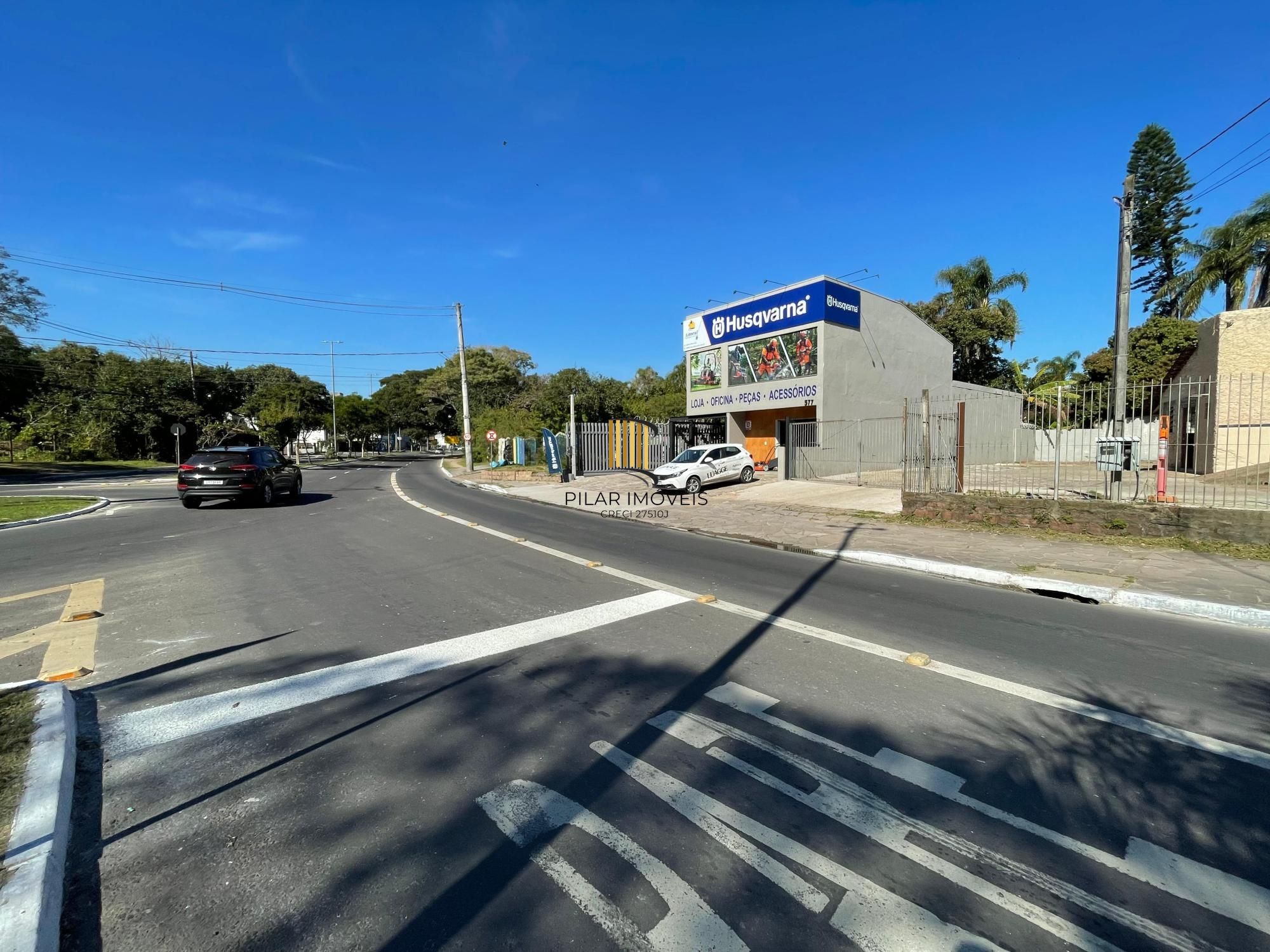 Dois terrenos lado a lado em localização estratégica de Ipanema – Porto Alegre Área total: 552 m²