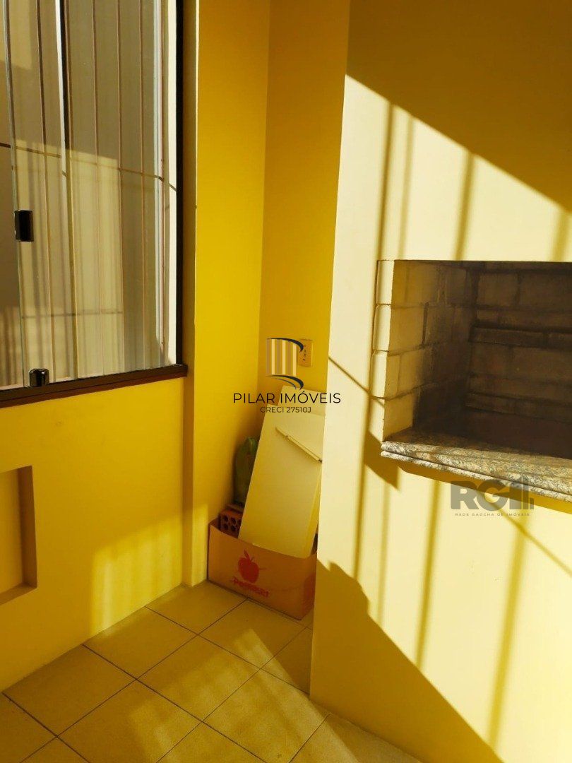 Apartamento para Venda com 1 dormitório e 1 vaga no bairro Cristal
